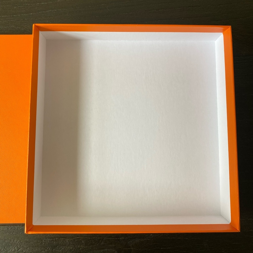 Authentic Hermes Gift Box - Picture 3 of 4